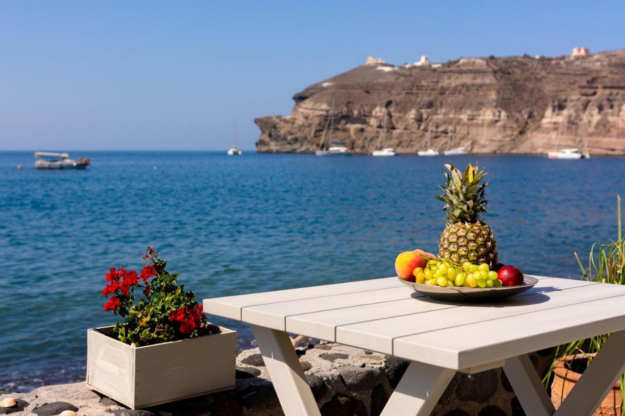 Black Bay Caves Suites Akrotiri  Exterior photo
