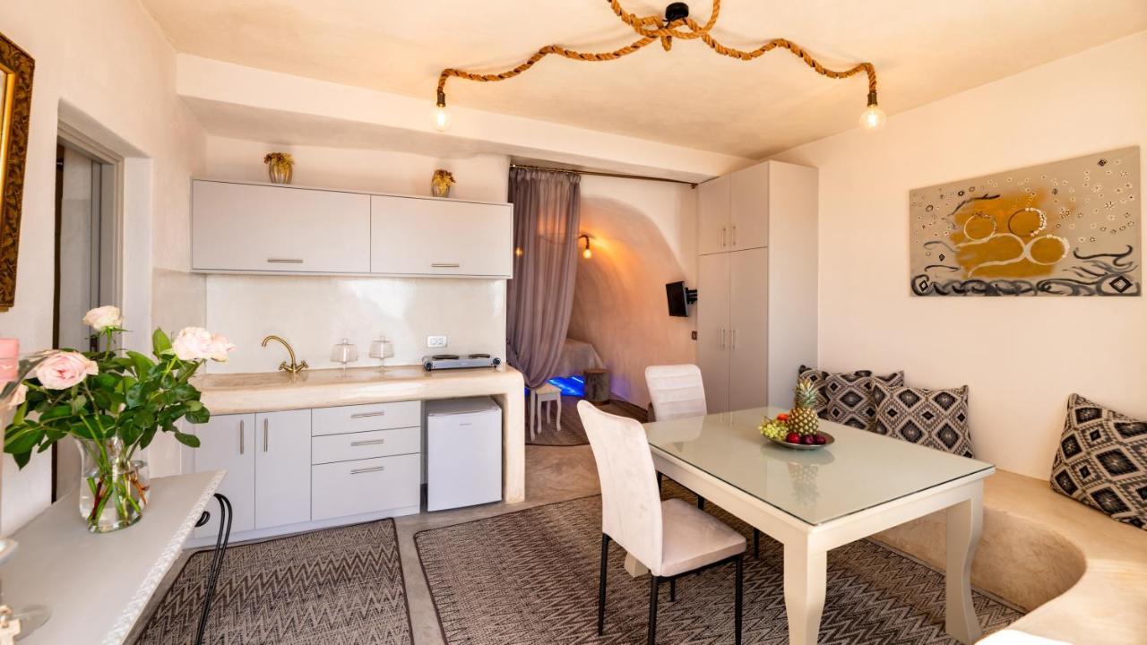 Black Bay Caves Suites Akrotiri  Exterior photo